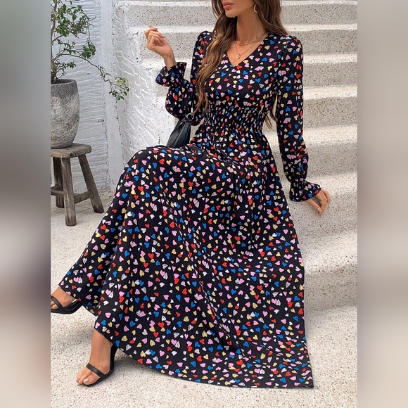 Dresses & Skirts - Full Print Heart Pattern Bell Sleeve Dress
